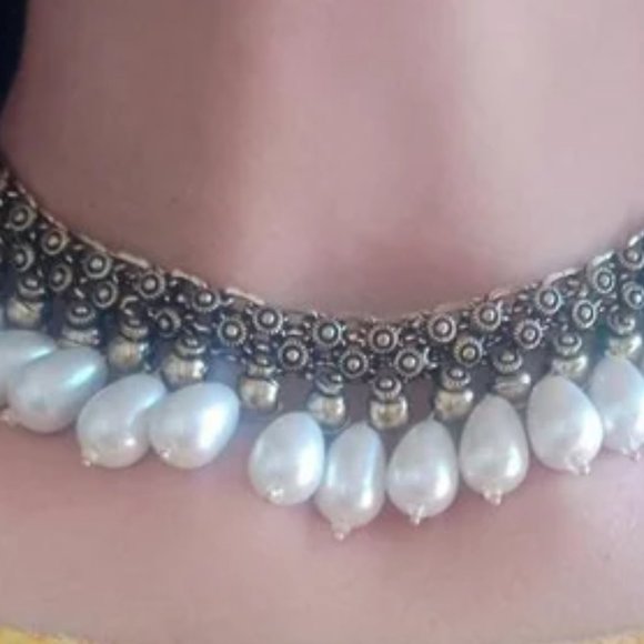 Choker Necklace With Pearls, Statement Collar Necklace, Oxidized Jewelry - Picture 3 of 8